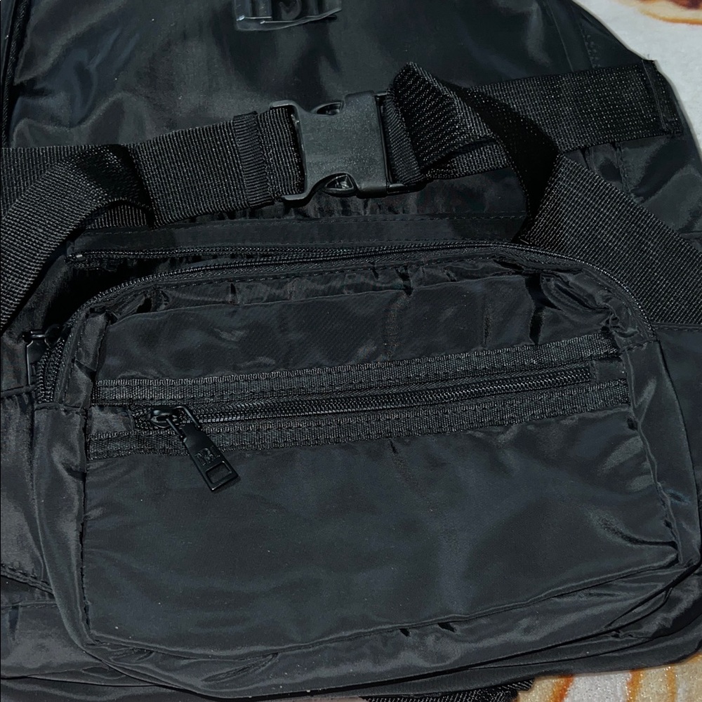 Badgley Mischka Black Backpack with Detachable Belt Bag NWT - Picture 8 of 8